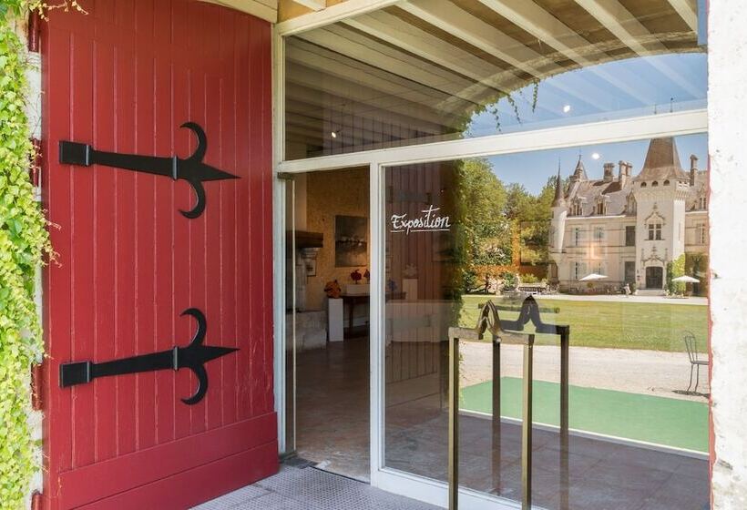 ホテル Château De Nieuil