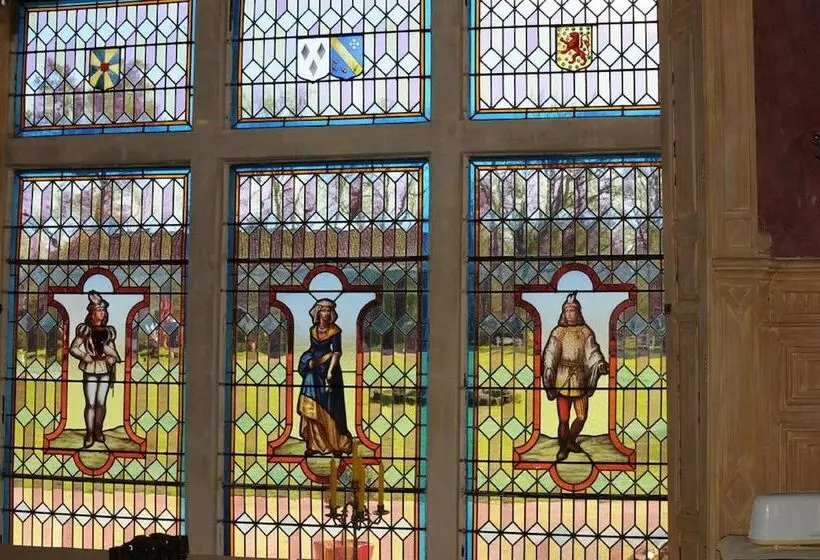 Отель Château De Nieuil