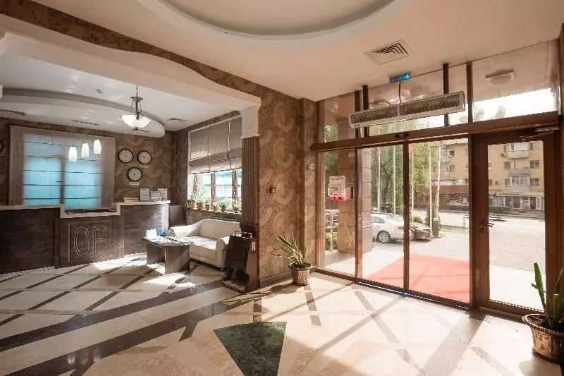 هتل Golden Palace