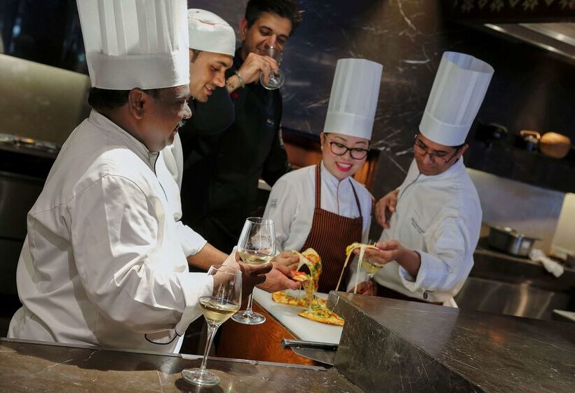 فندق Hilton Bangalore Embassy Golflinks