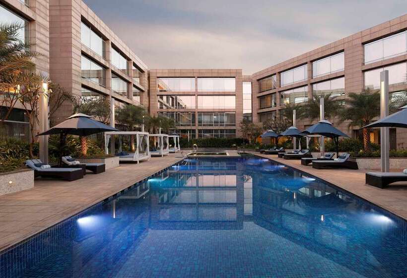 فندق Hilton Bangalore Embassy Golflinks