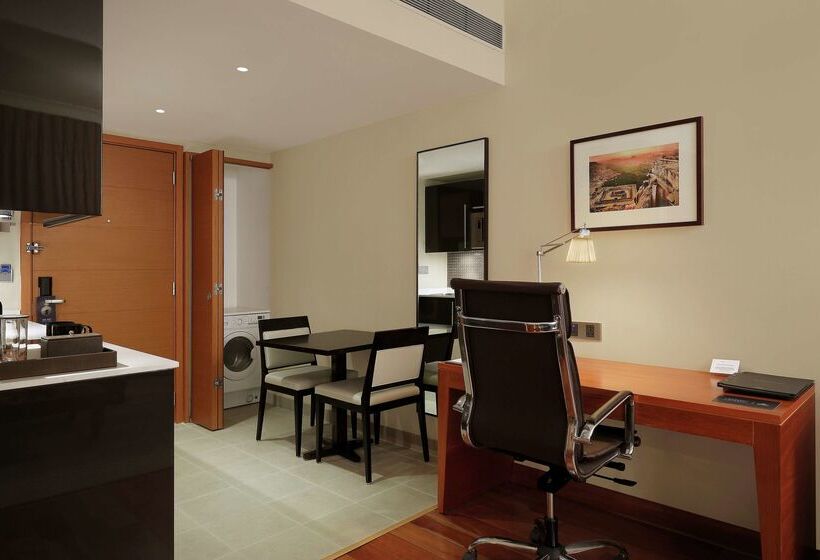 فندق Hilton Bangalore Embassy Golflinks