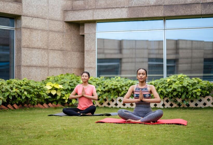 فندق Hilton Bangalore Embassy Golflinks