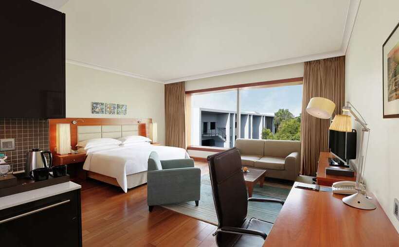 فندق Hilton Bangalore Embassy Golflinks