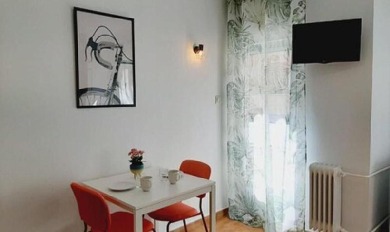 فندق Hostal Lucia By Gaiarooms