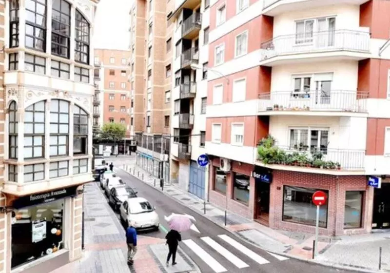 هتل Hostal Lucia By Gaiarooms