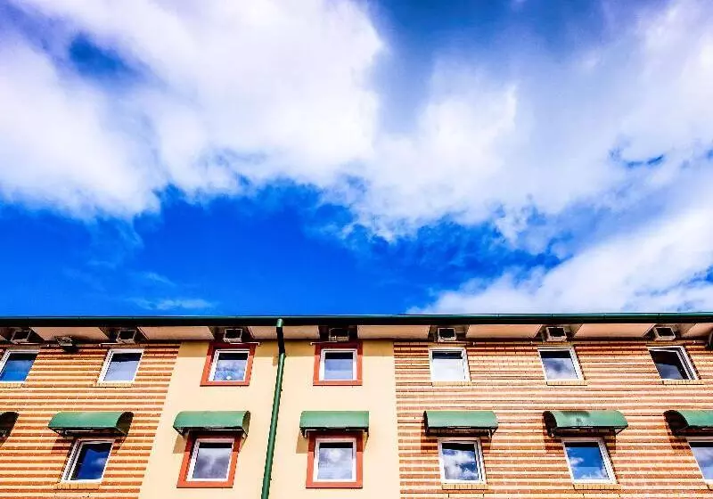 酒店 Ibis Budget Casula Liverpool