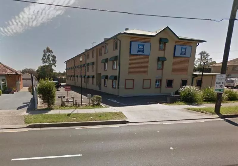 酒店 Ibis Budget Casula Liverpool