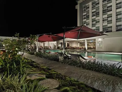 Отель Mercure Palu