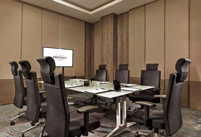 Отель Mercure Palu