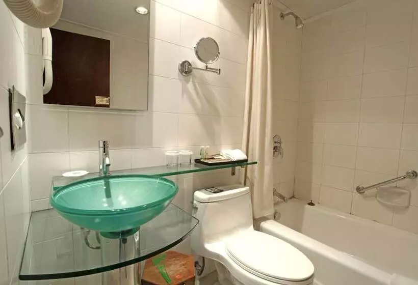 호텔 Ramada By Wyndham Xi An Bell Tower