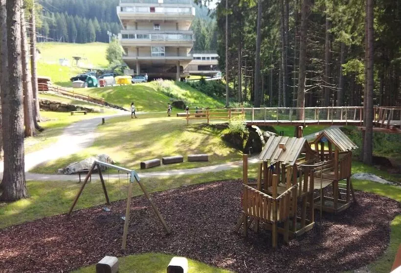 فندق Residence Artuik Perini Vacanze