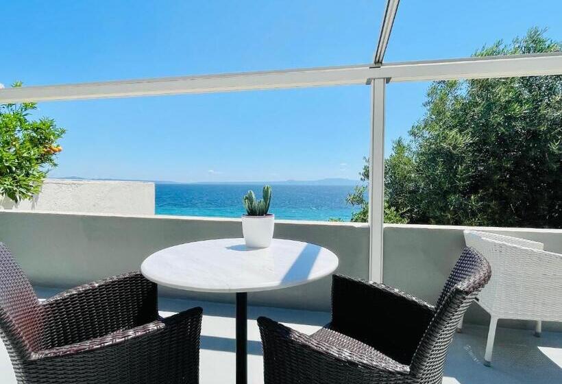 Отель Studios Afitos