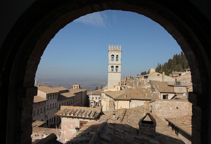 בית מלון כפרי Pallotta