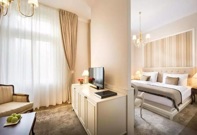 Hotel Villa Amalia Liburnia