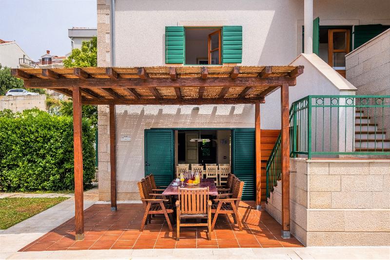 Hotel Villa Liza 70 M Away From Sea