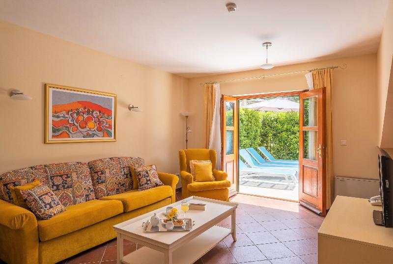 Hotel Villa Liza 70 M Away From Sea