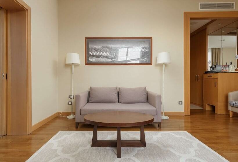 Novotel Resort & Spa Krasnaya Polyana Sochi