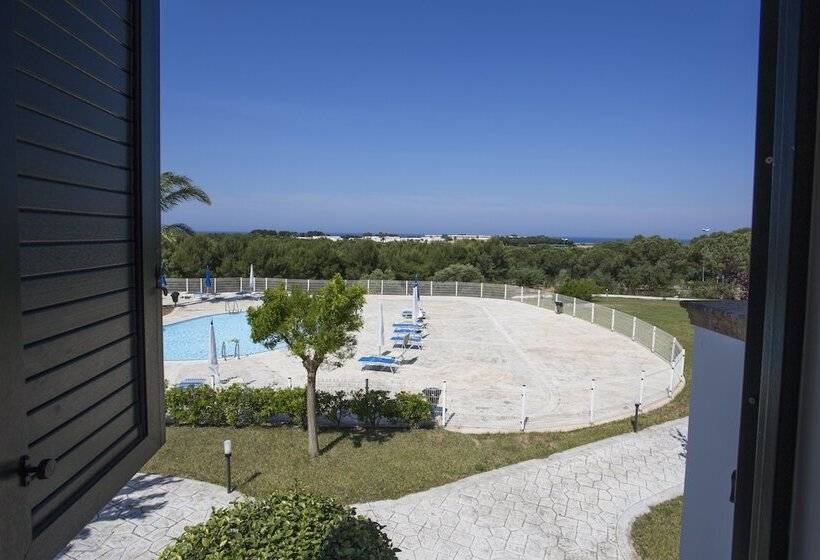 אתר נופש Residence Portoselvaggio