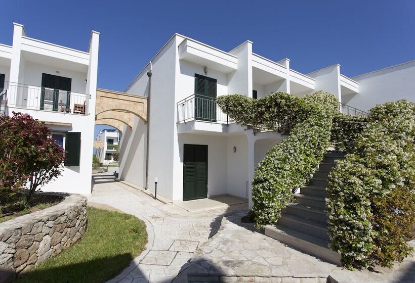 אתר נופש Residence Portoselvaggio