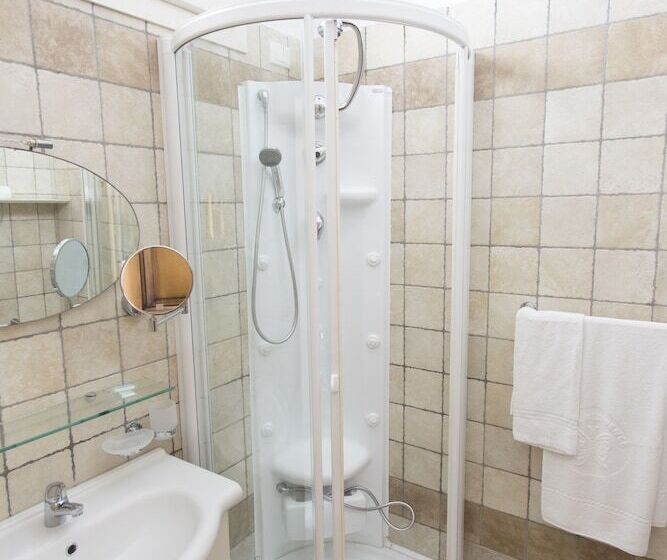 אתר נופש Residence Portoselvaggio