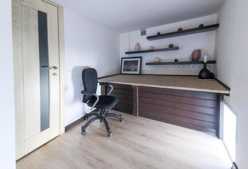 Tverskaya Twostoried Studio