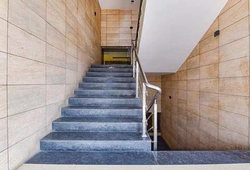 Fabhotel Prime Metro Inn