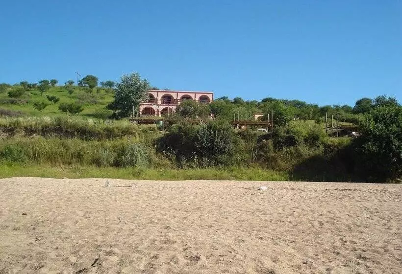 ホテル Barrancas De Brochero