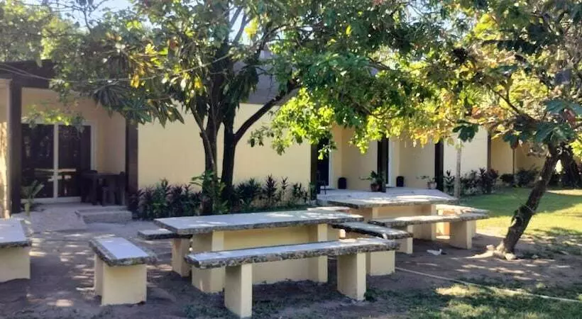 Hotelli Hidaway Resort