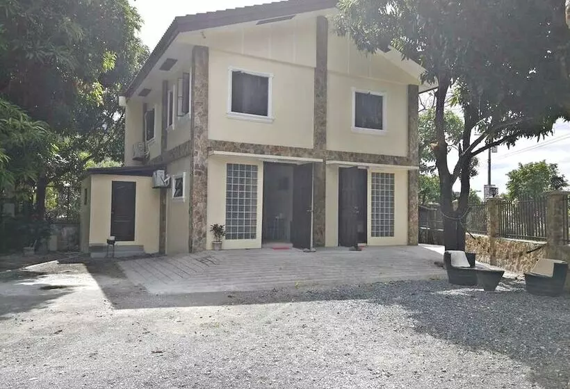 Hotelli Hidaway Resort