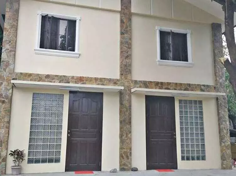 Hotelli Hidaway Resort