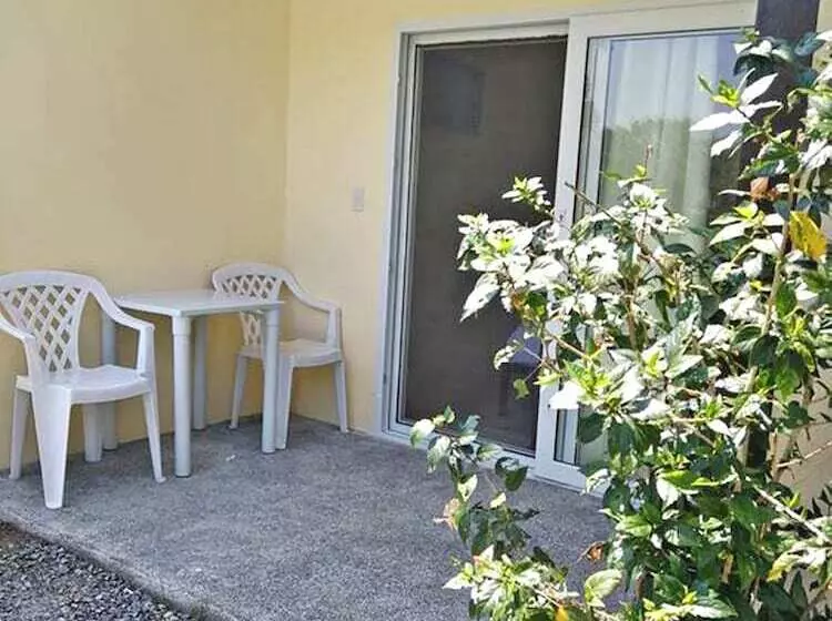 Hotelli Hidaway Resort