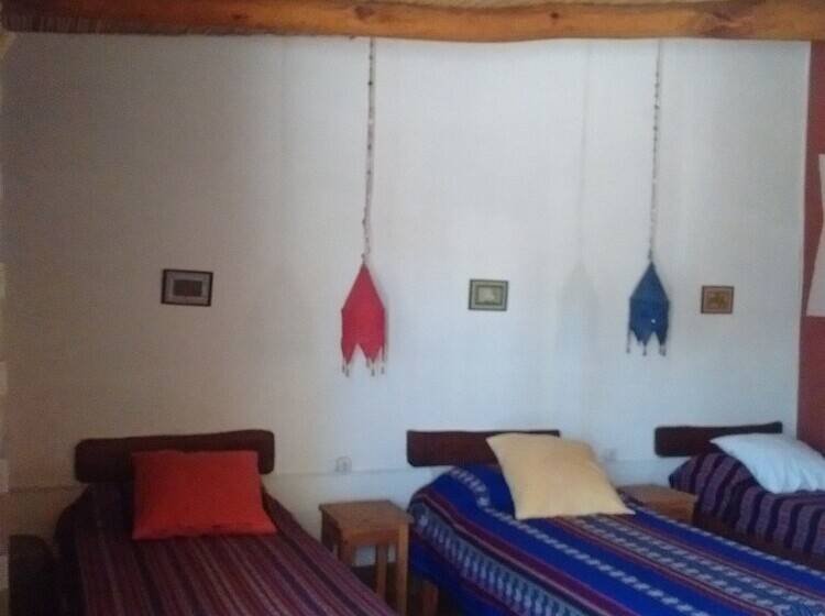 Hotel La Casa De Los Vientos