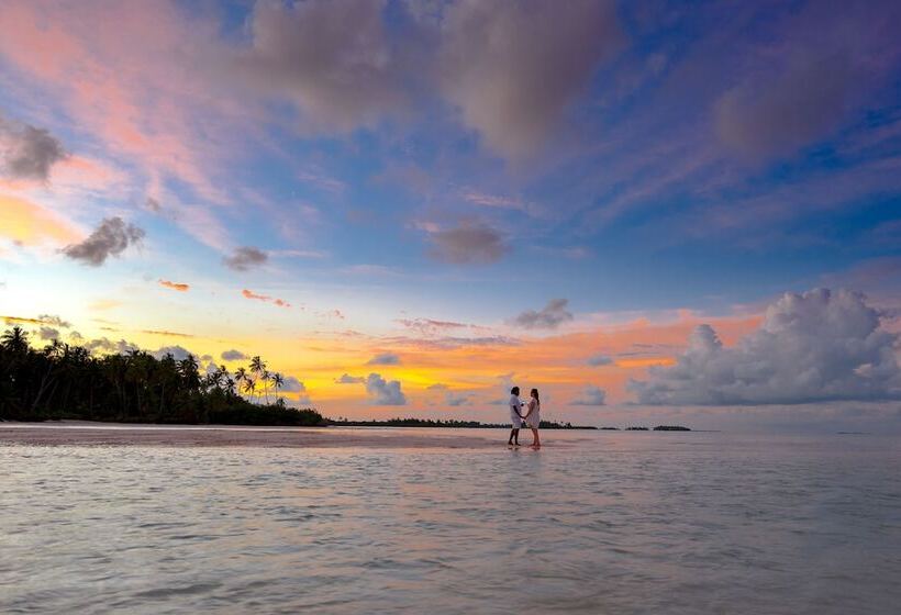 هتل Rahaa Resort Maldives