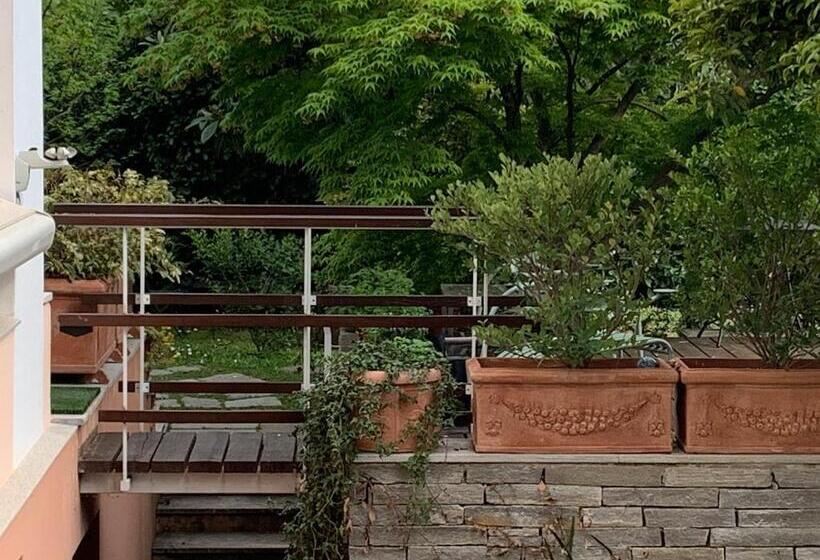 Bed and Breakfast Casabella Lago Maggiore