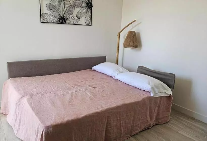 Aamiaismajoitus (B&B) Villa Morro Suites