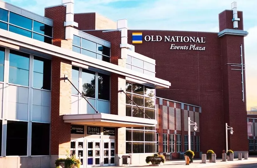 ホテル Holiday Inn Express & Suites Evansville Downtown, An Ihg