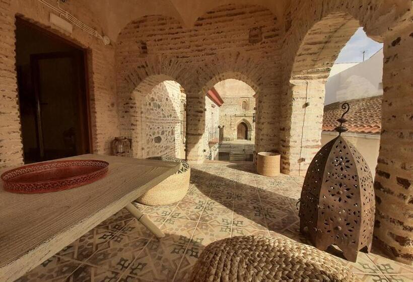 בית מלון כפרי Palacio Conde Del Alamo