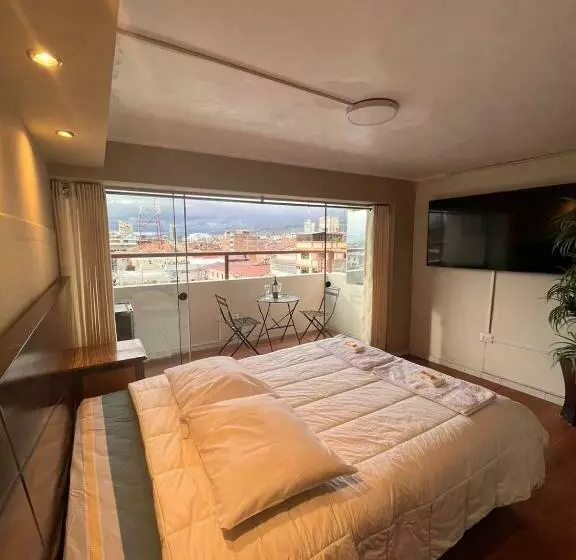 هتل Las Viñas Suite Huancayo