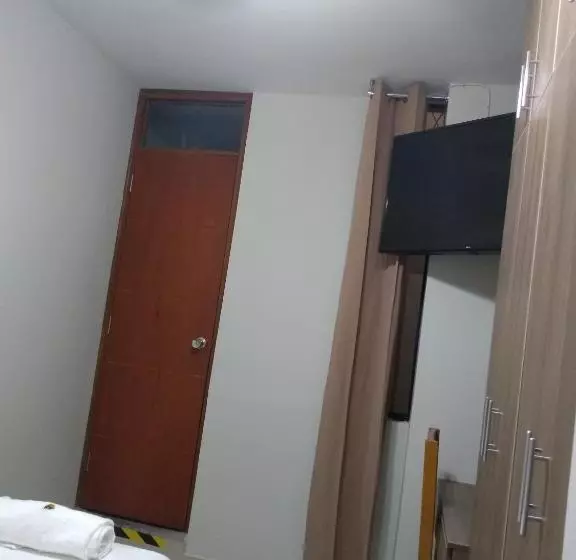 ペンション Hospedaje Bolognesi