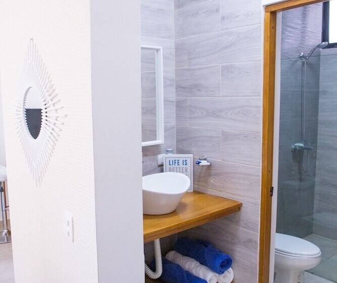 Aparta Hotel Montevista