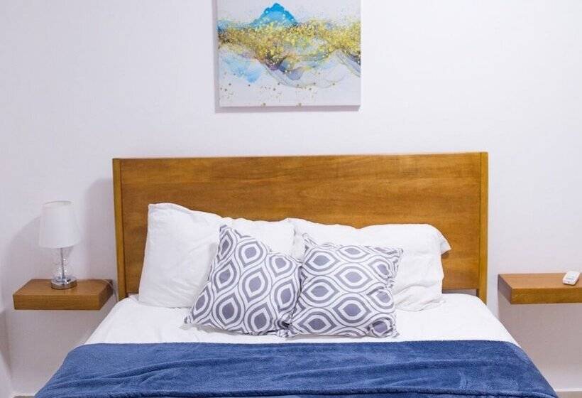 Aparta Hotel Montevista