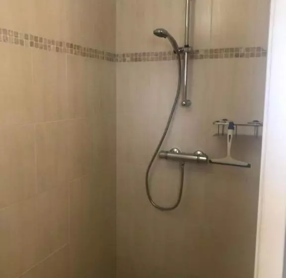 ベッドアンドブレックファースト Chambres D Hôtes Villa Anani Cosson Alex