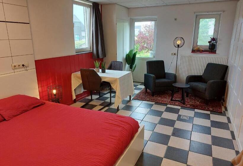 تختخواب و صبحانه Gasthuys De Peel