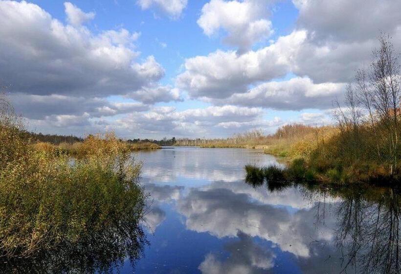 تختخواب و صبحانه Gasthuys De Peel