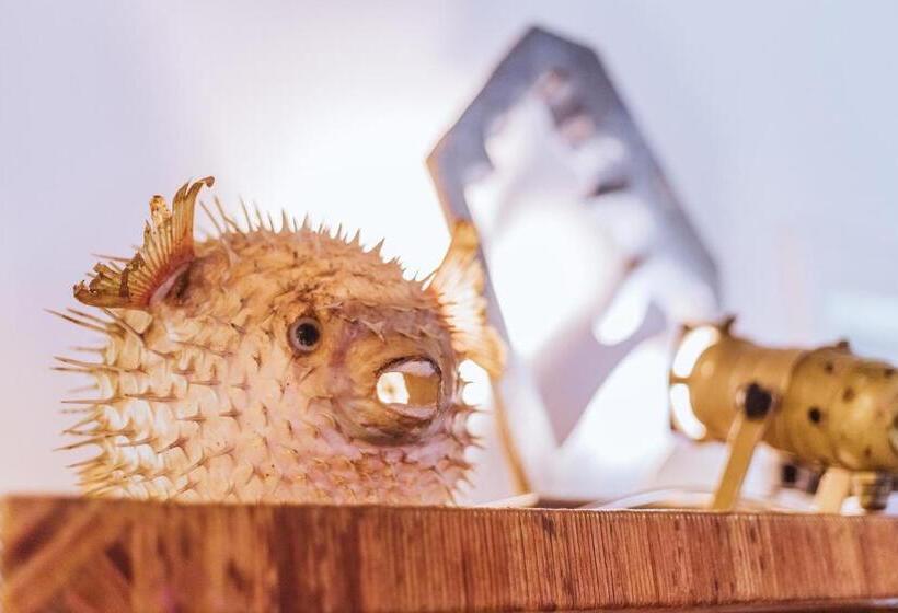 تختخواب و صبحانه Maruja