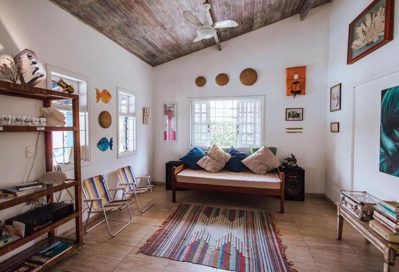 تختخواب و صبحانه Maruja