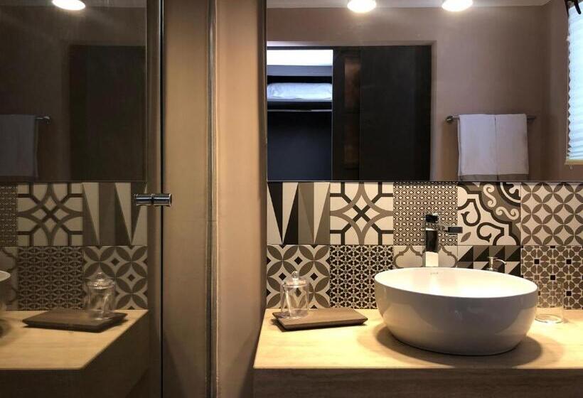 فندق Araja Villa&suite By Geocharme
