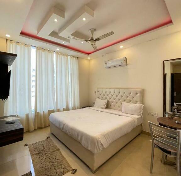 Hotel Av Continental