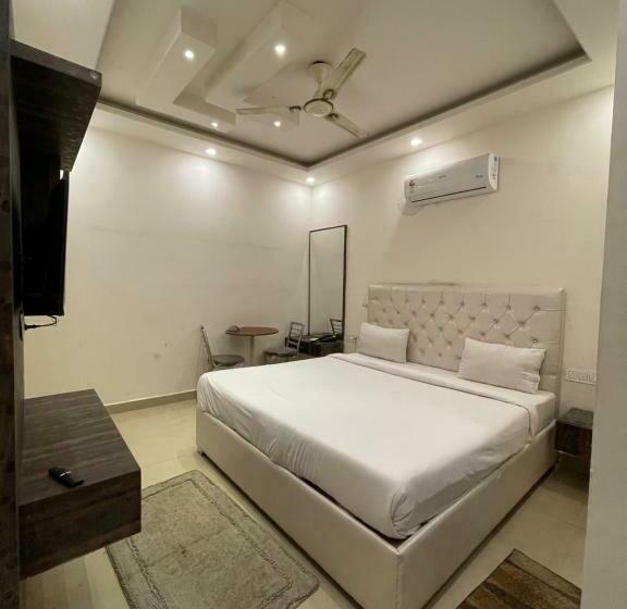 Hotel Av Continental